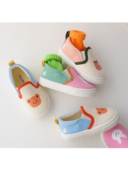 รองเท้าผ้าใบเด็ก A 5