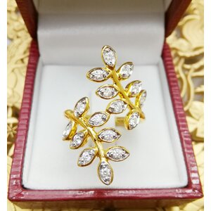 แหวนใบมะกอก