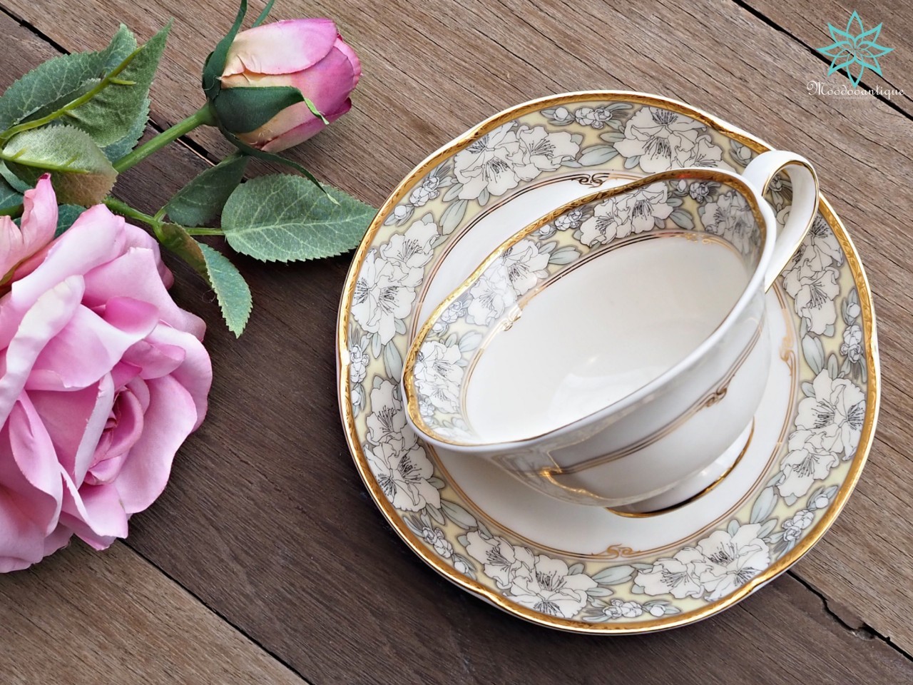 ชุดชากาแฟ Alphonse Mucha