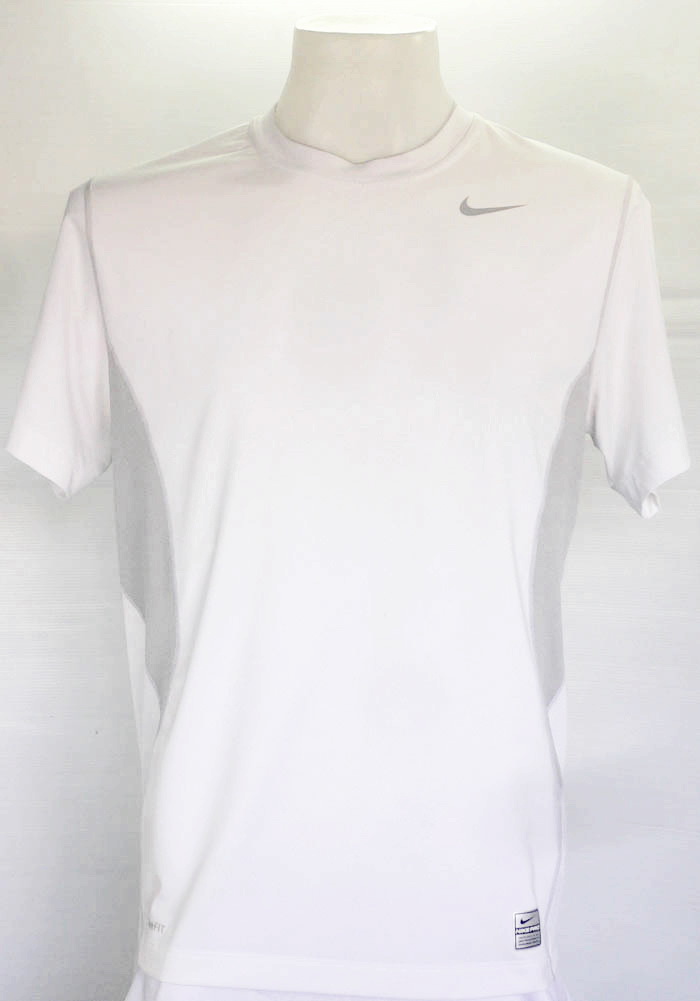 เสื้อรัดกล้ามเนื้อ NIKE PRO รุ่น Hypercool ไซส์ L