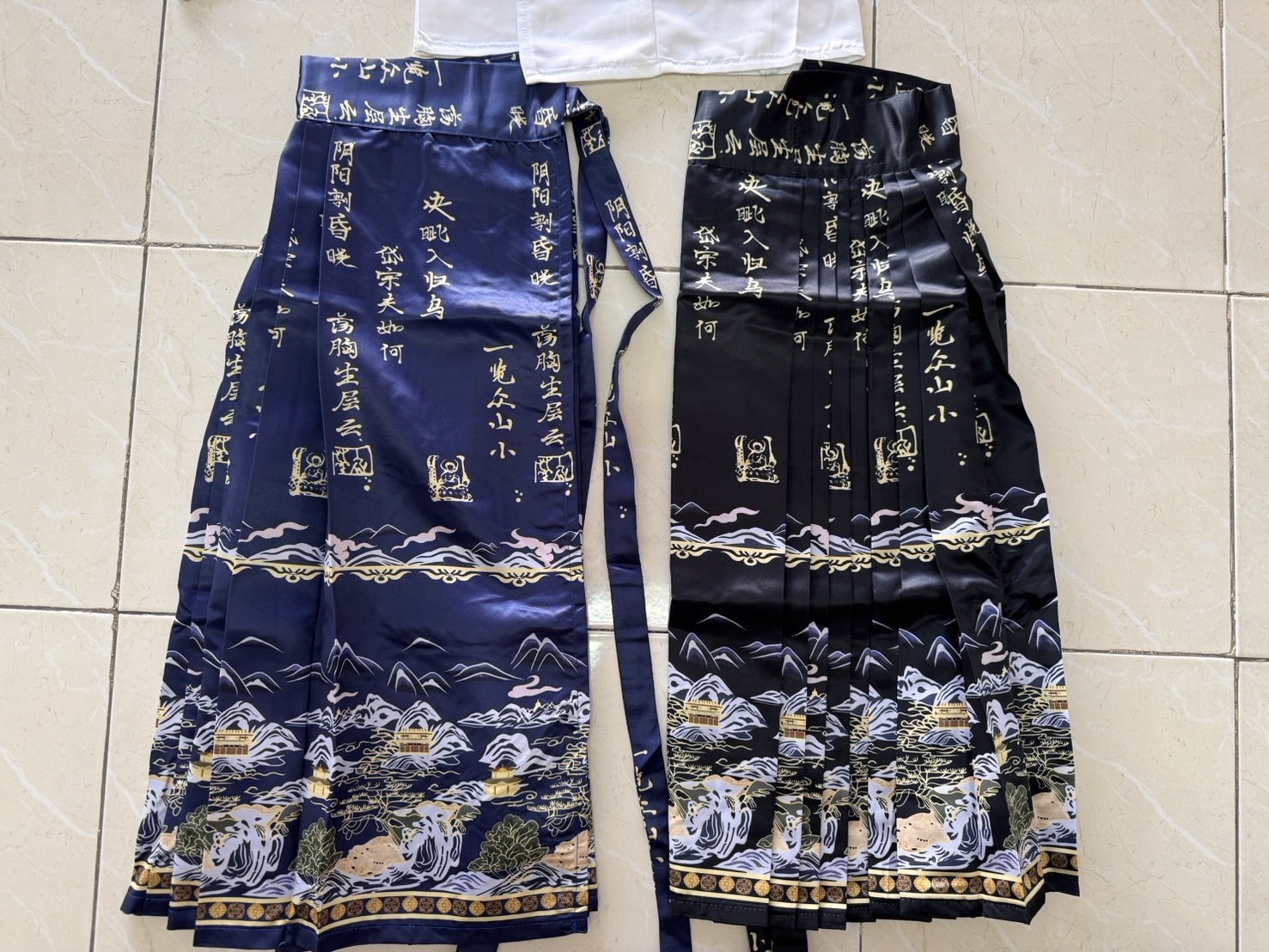 ชุดฮั่นฝู สีน้ำเงิน รหัส FH 553 สินค้าพร้อมส่ง