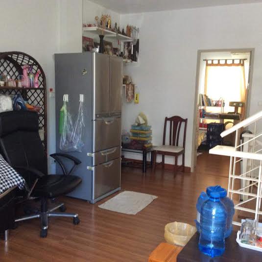 ขายทาวน์โฮม 3 ชั้น ม.กลางเมืองเกษตร-นวมินทร์ หลังมุม