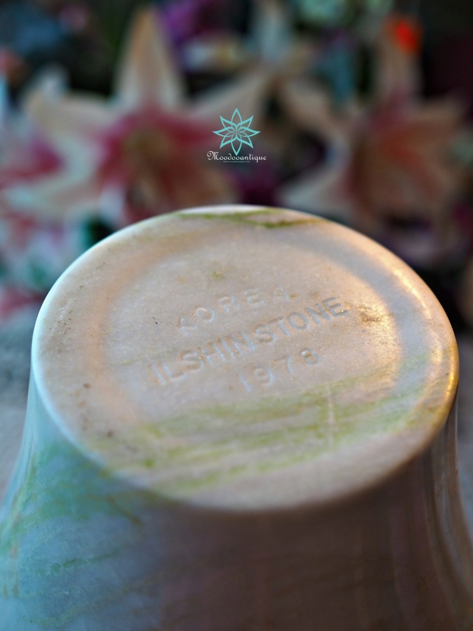 แจกัน Goryeo Marble KOREA. ILSHIN STONE 1978