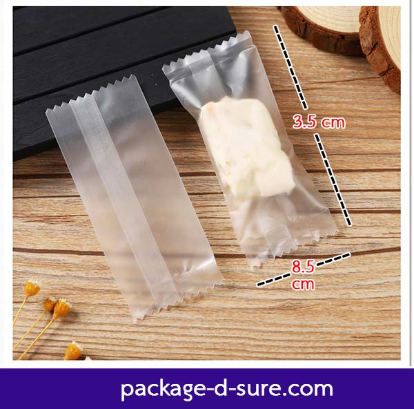 ถุงซีลกลาง ขอบหยัก 3.5x8.5 เนื้อกึ่งขุ่น แพ็ค 100 ใบ