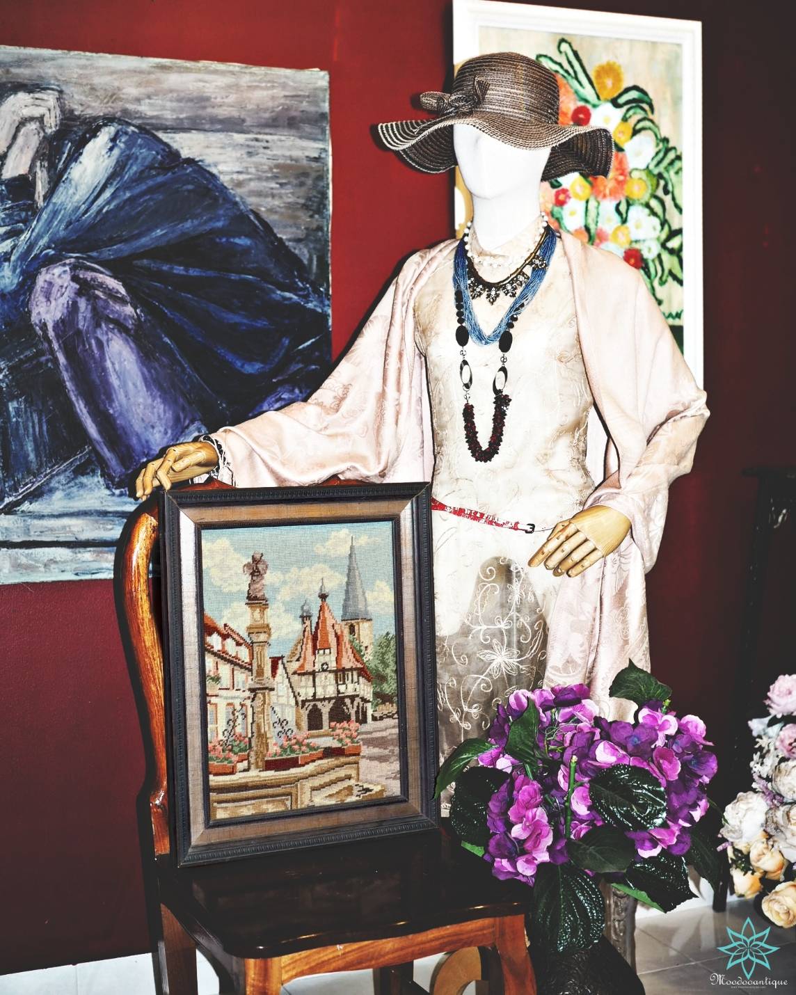 ภาพปักคลอสติส ต่างประเทศ