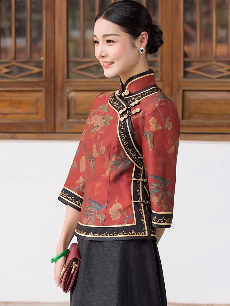 เสื้อไหมผสมโทเร สไตล์จีนโบราณ แขนสามส่วน สีแดง รหัสLB 79 สินค้าพร้อมส่ง