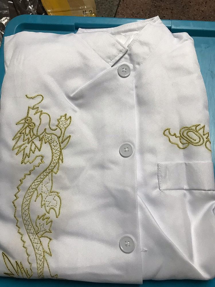 ชุดสูทสีขาว รหัส LE52. สินค้าพร้อมส่ง