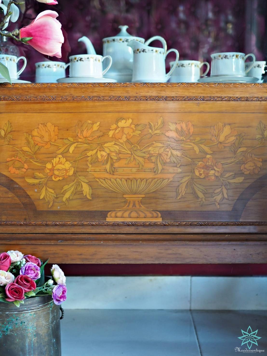 ตู้โชว์งานฝรั่งเศส