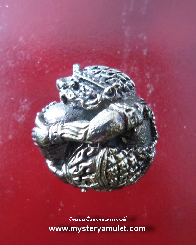 ลูกอมหนุมาน พิมพ์เล็ก เนื้ออัลปาก้า หลวงปู่ช้าง สำนักสงฆ์หนองยายเม้า จ. นครราชสีมา