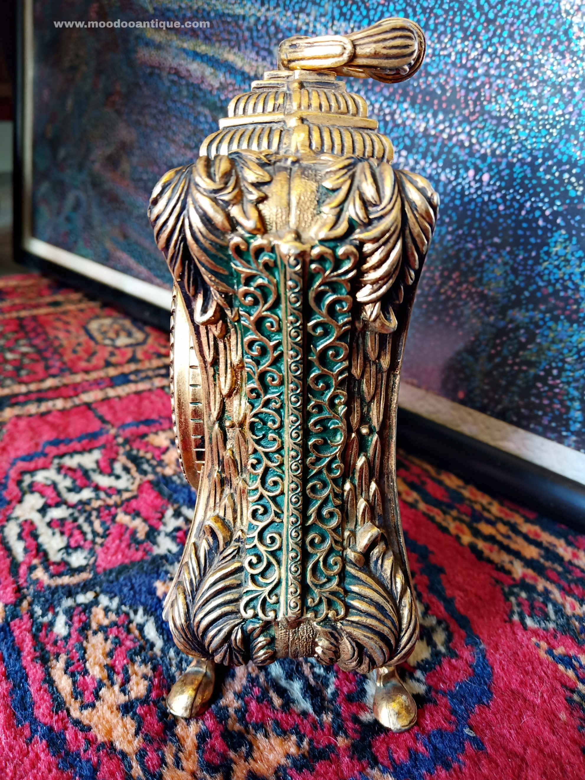 นาฬิกาตั้งโต๊ะโบราณจากเยอรมัน