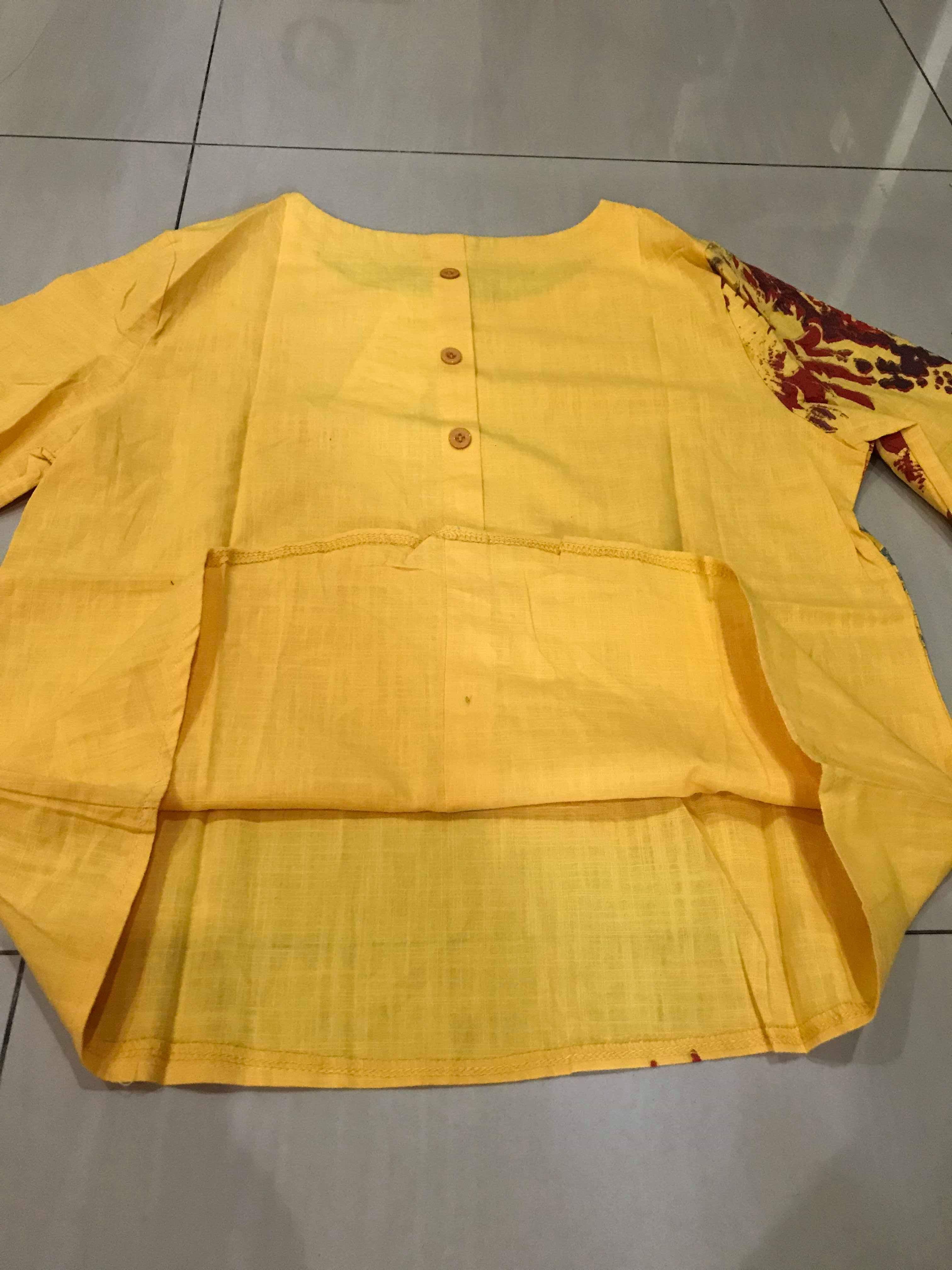 เสื้อผ้าฝ้าย แบบสวมหัว สีเหลืองลายสกรีน รหัส HM 28สินค้าพร้อมส่ง