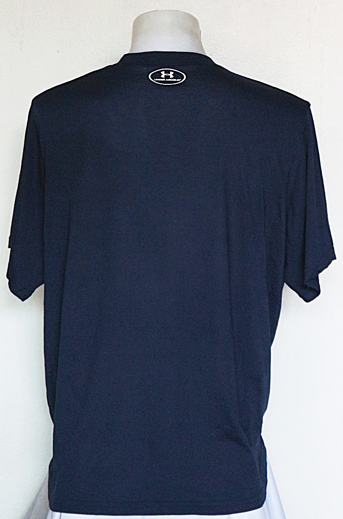 เสื้อออกกำลังกาย UNDER ARMOUR สีกรมท่า ไซส์ XL รอบอก 50 นึ้ว