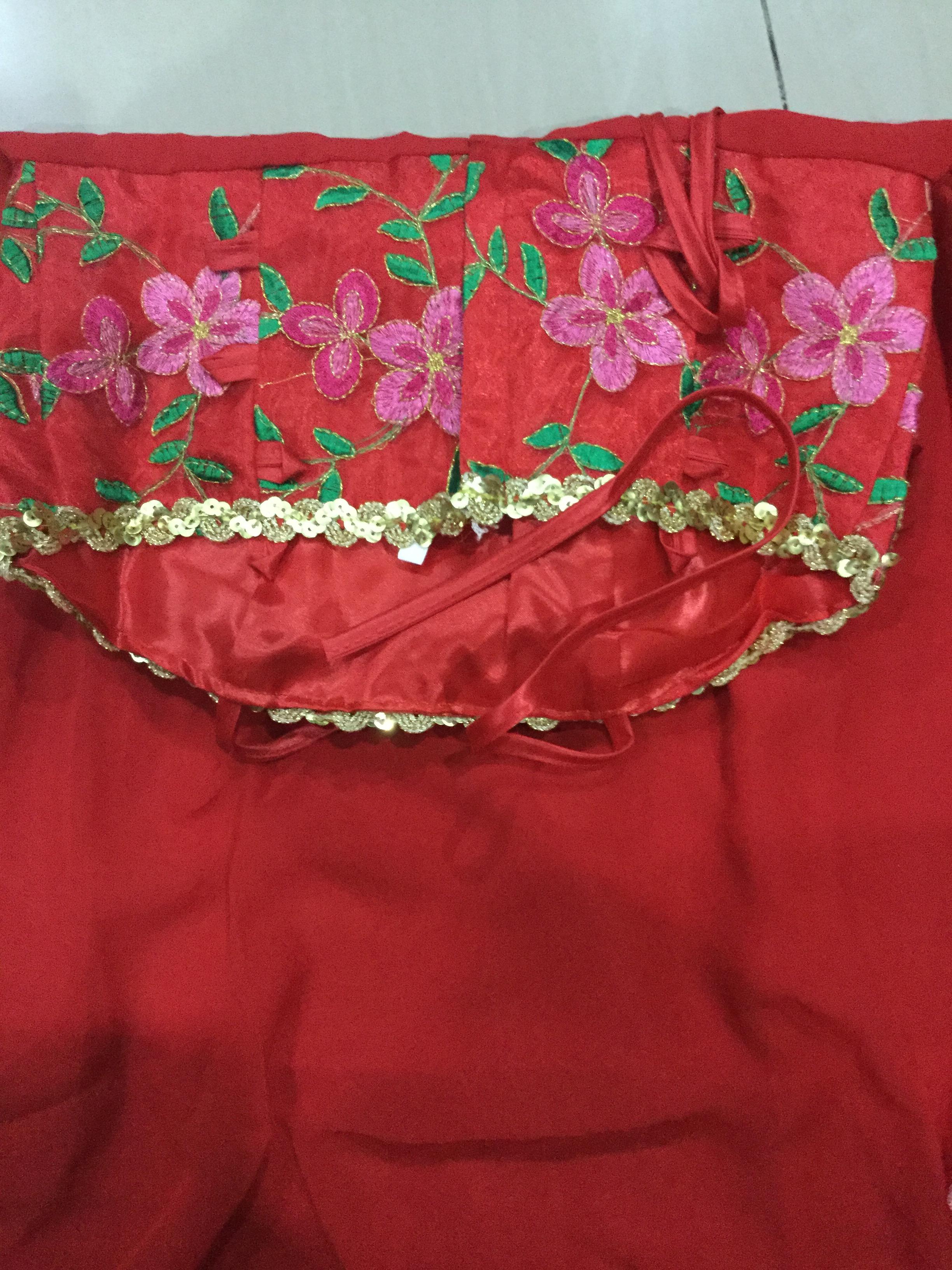 ชุดเจ้าหญิง สีแดง . รหัส PIN 135 สินค้าพร้อมส่ง