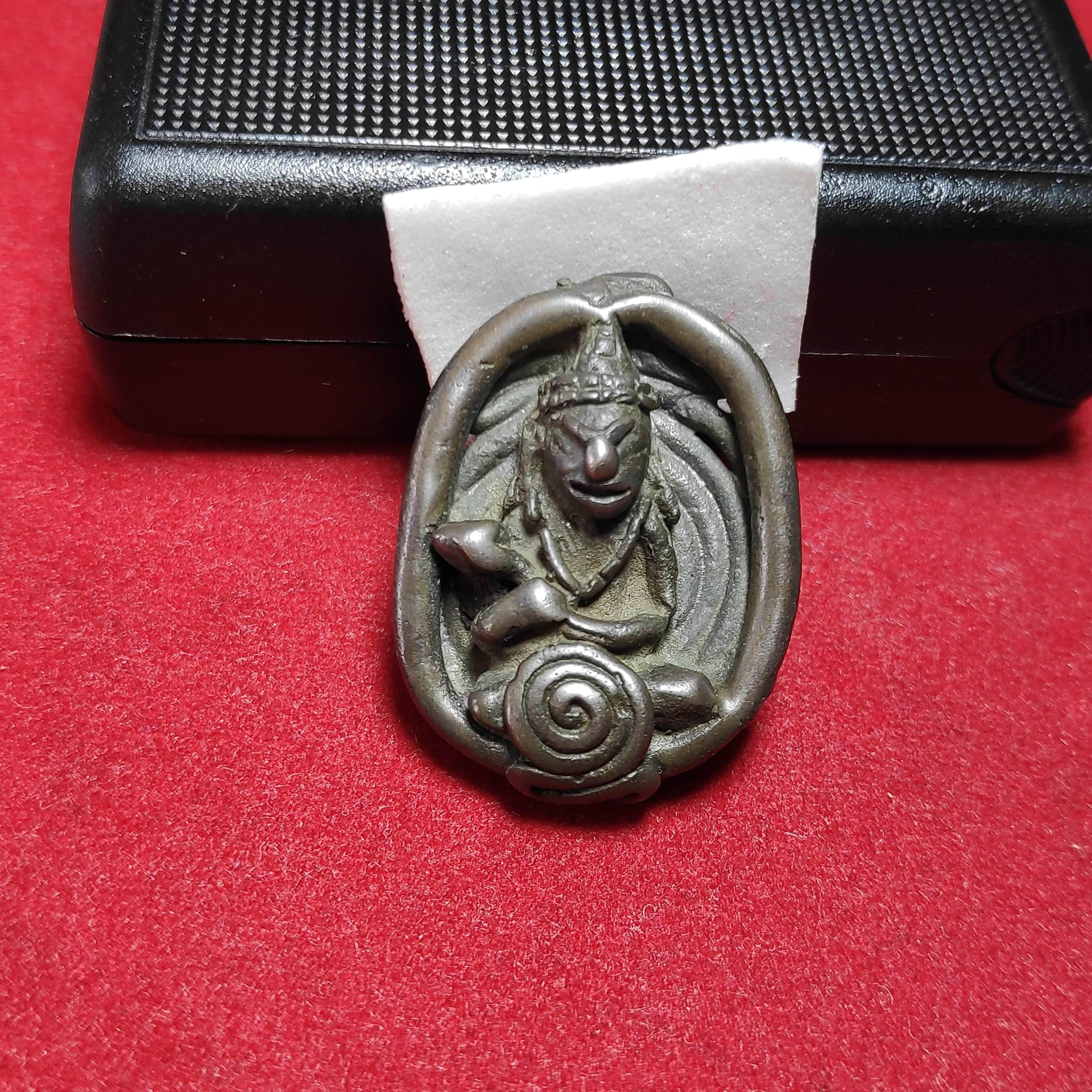 พระอุปคุตหลังยันต์หลวงพ่อยิ้ววัดบางเเขมเนื้อสัมฤทธิ์