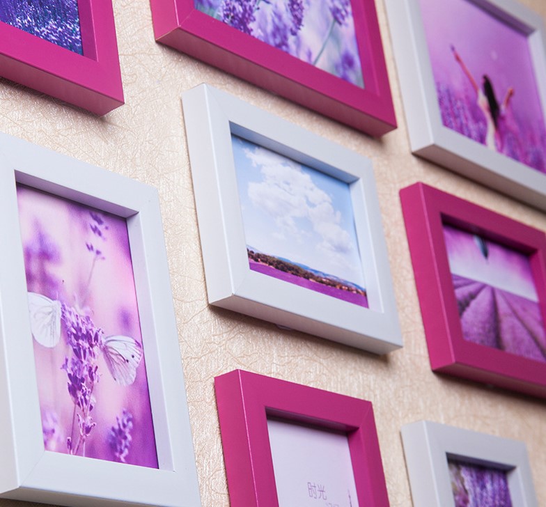 ชุดกรอบรูปติดผนัง Pink&White28 กรอบรูปสีขาวและชมพู 28 ชิ้น พร้อมรูปภาพตามแบบและวัสดุติดตั้ง