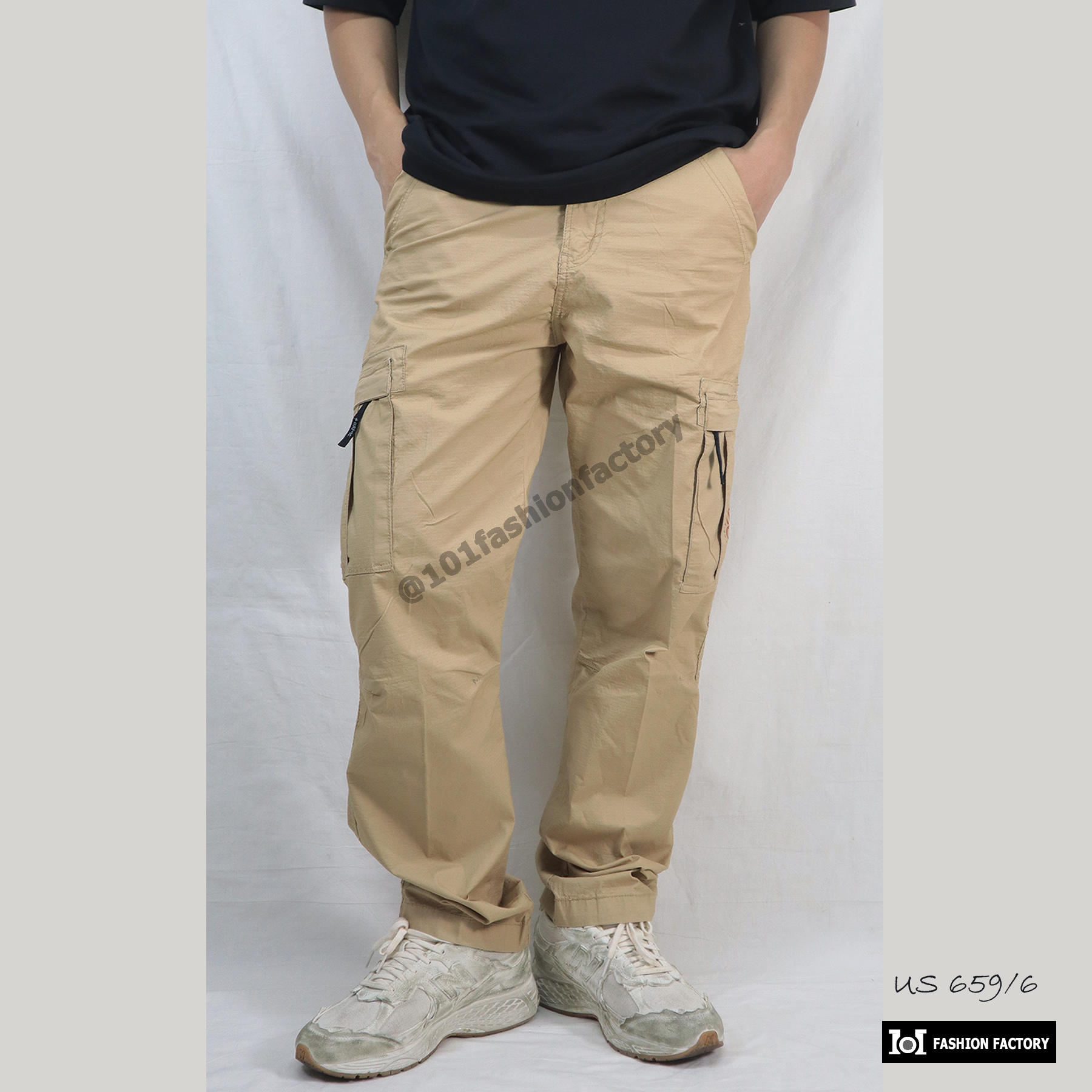 กางเกงคาร์โก้กระเป๋าข้าง NO.659/6 Legular Fit ผ้ากันลมยืดทรงกระบอก สีกากี | US101