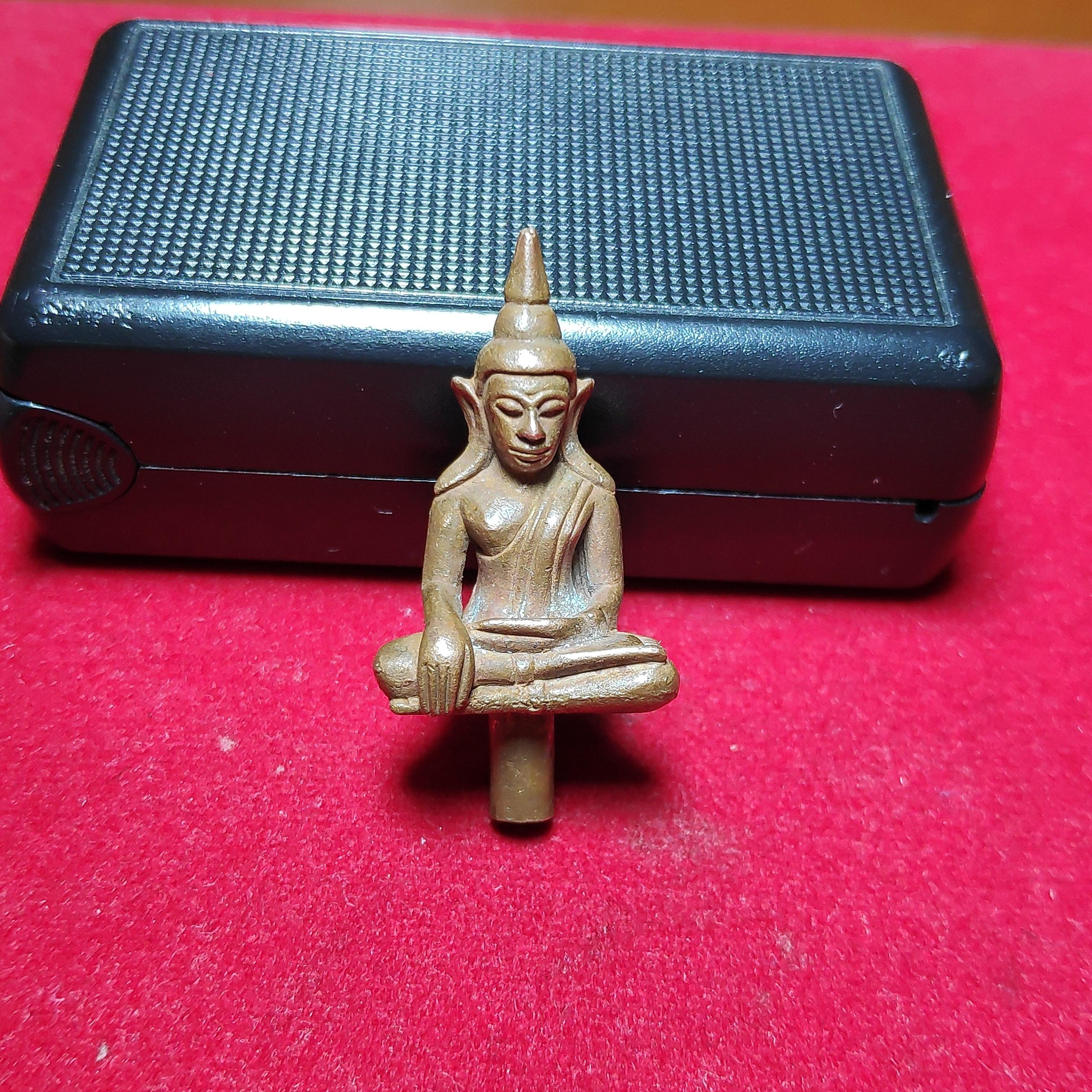 พระยอดธงหูบายศรีก้นตอกโค๊ตสมอเรือ