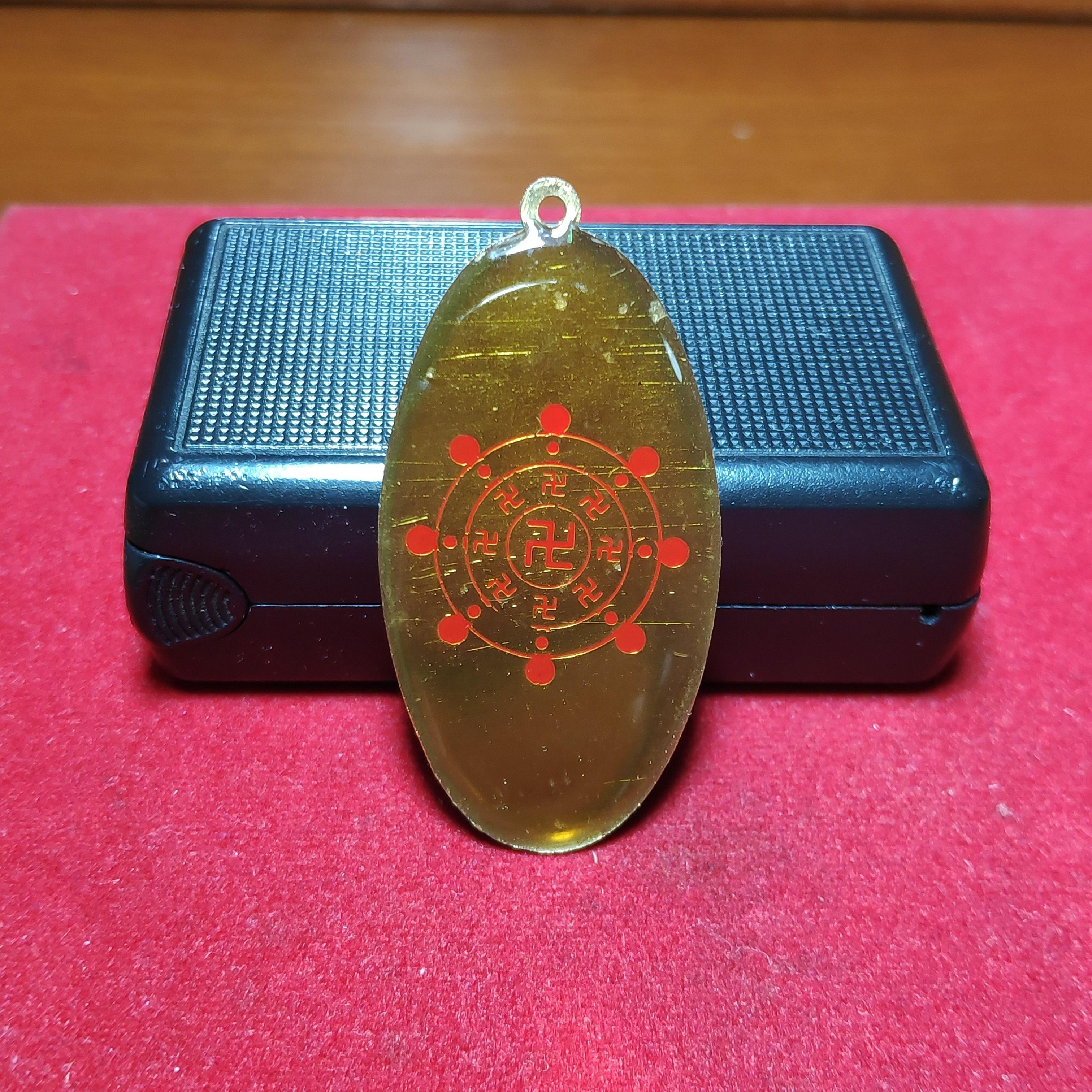 ล็อกเก็ตเจ้าเเม่กวนอิมหลวงพ่อโอภาสีอาศรมบางมด