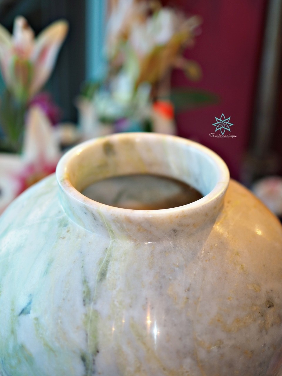 แจกัน Goryeo Marble KOREA. ILSHIN STONE 1978