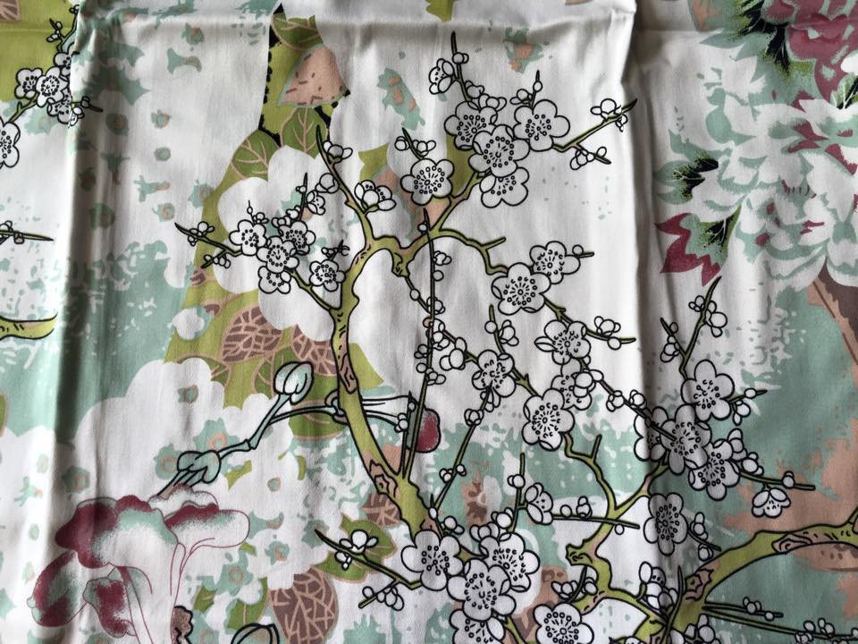 รหัส D2 79 - ชุดกี่เพ้า ลายดอกไม้