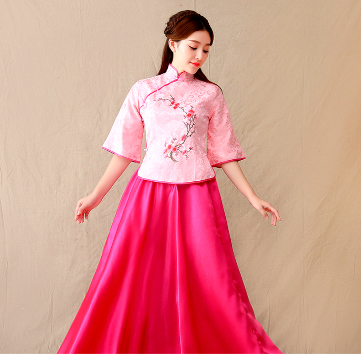 ชุดเสื้อ+กระโปรงสีชมพูเข้ม รหัส GH66 พร้อมส่ง