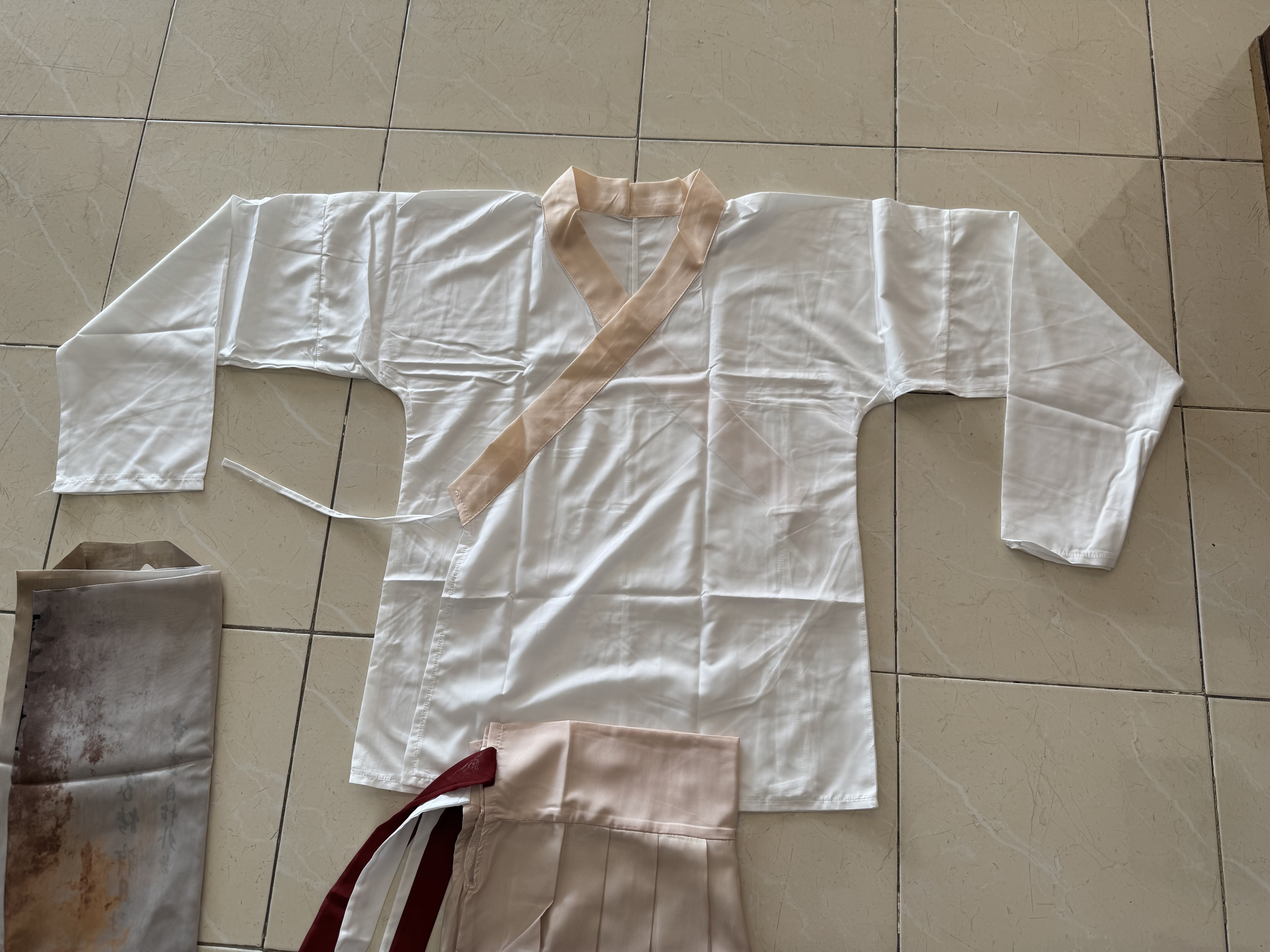 ชุดฮั่นสีน้ำตาล