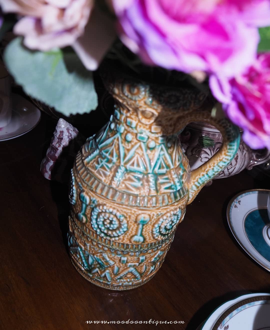 แจกันเซรามิค