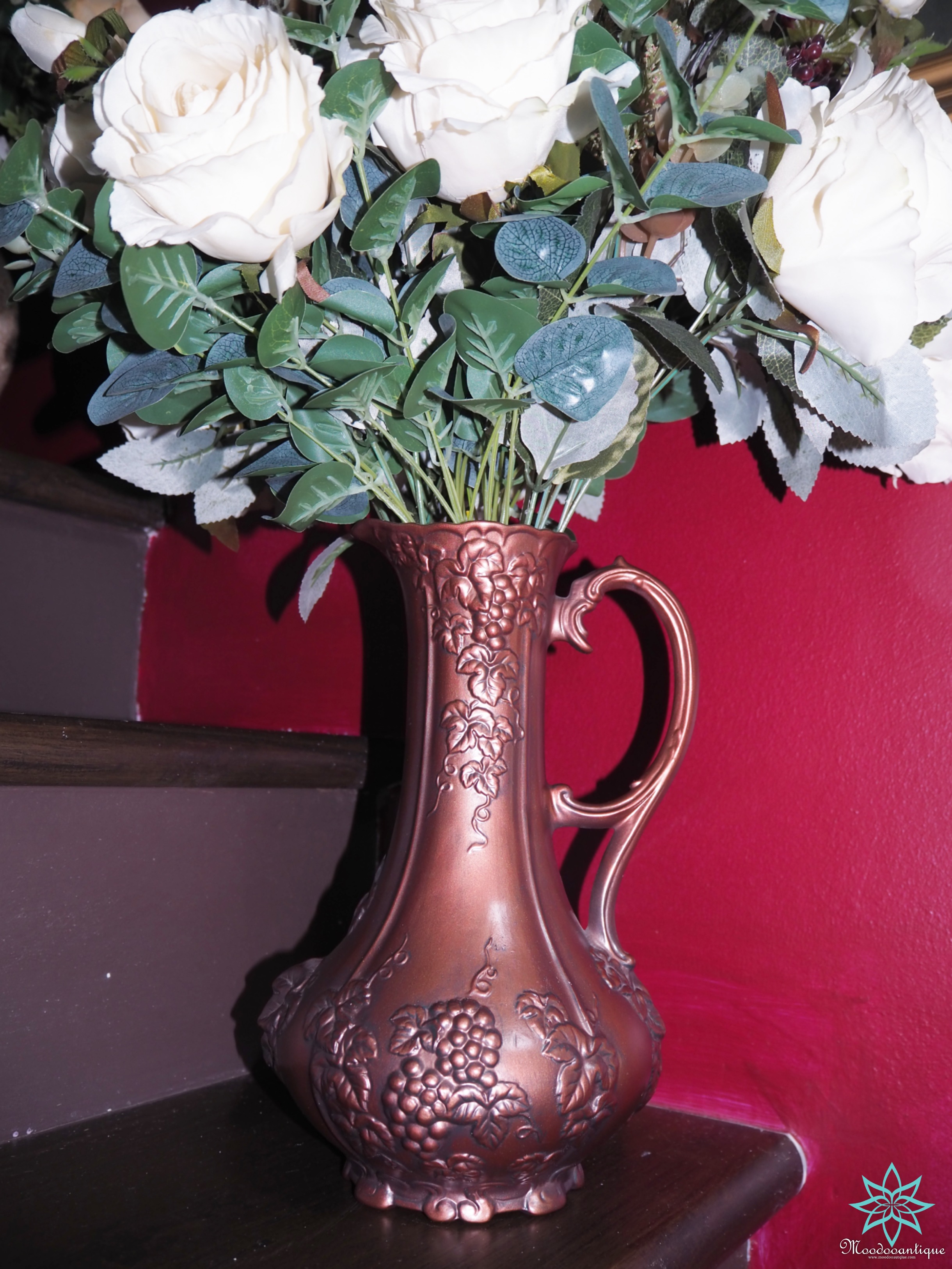 แจกันเซรามิคสีบรอนซ์