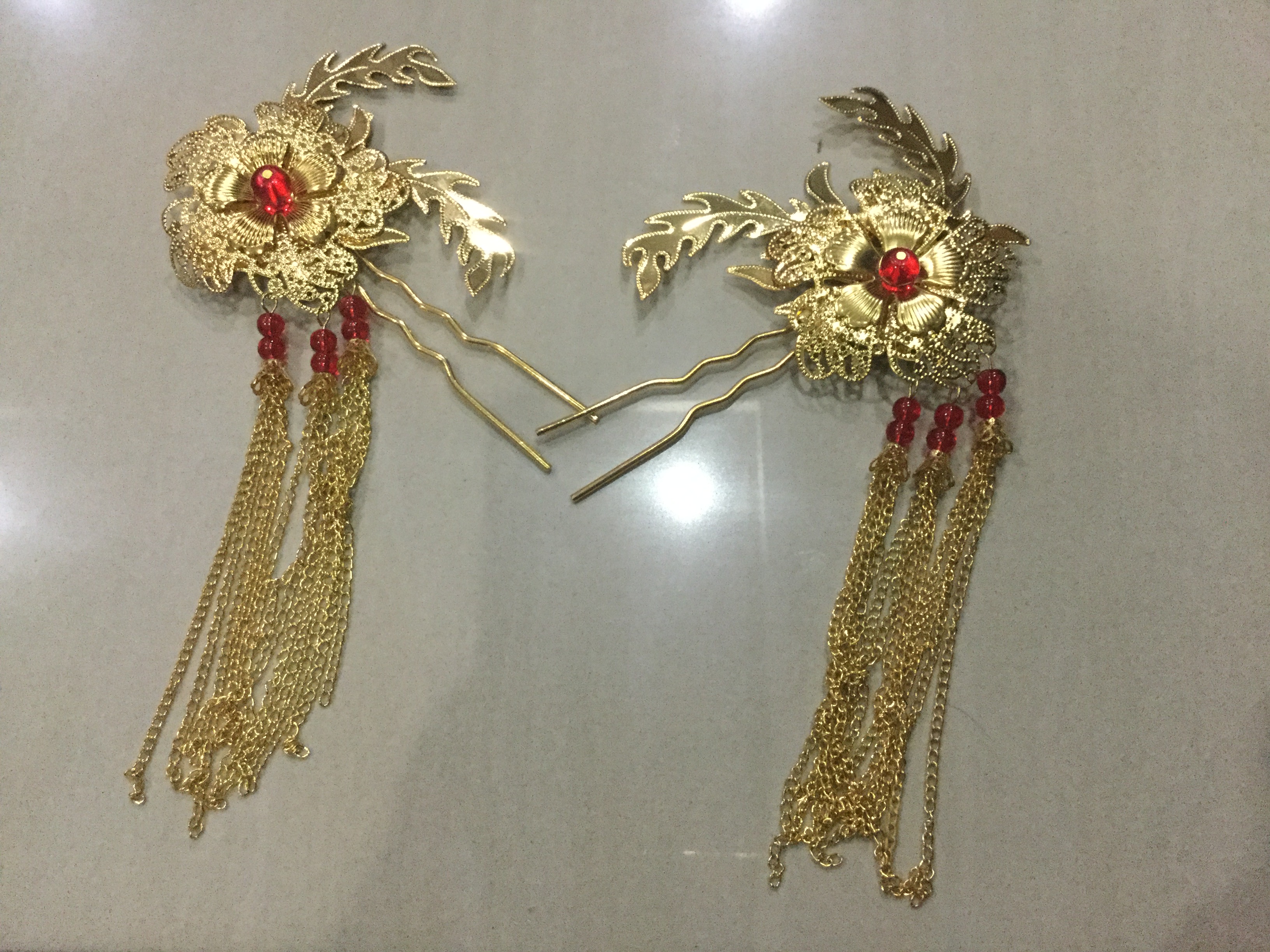 ปิ่นปักผม รหัส #F มีตำหนิ มีสีดำขึ้นตามโคนปิ่น