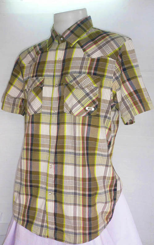 เสื้อเชิ๊ตลำลอง OAKLAY REGULAR FIT กระดุมมุก ไซส์ L รอบอก 44 นิ้ว