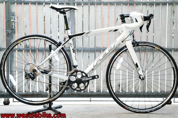 เสือหมอบ Felt Z85 Shimano105 ไซส์ M รถใหม่มือ1