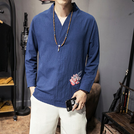 เสื้อจีนชายสีน้ำเงิน ผ้าลินิน คอวี ลายปักดอกบัว รหัส B76 สินค้าพร้อมส่ง