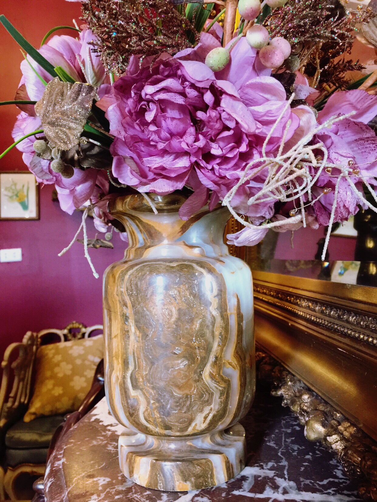 แจกันหินอ่อน