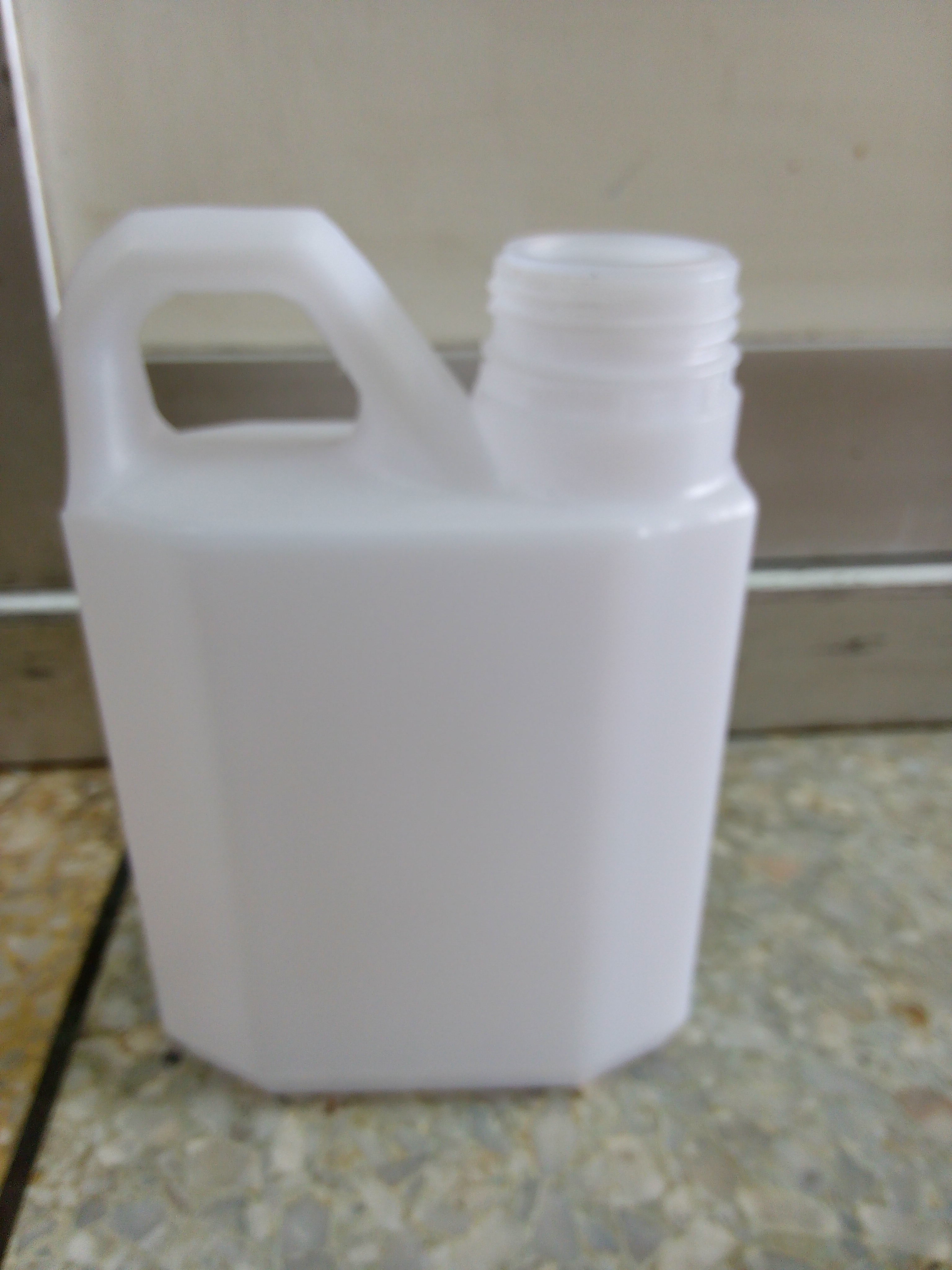 แกลลอน 500ml ขาวขุ่นใส