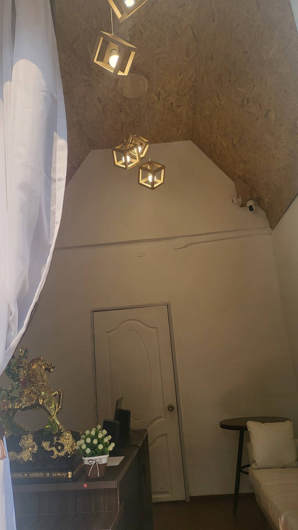 Coffee Shop and office minimal Style หลังคาทรงสามเหลี่ยม ขนาด 3.5เมตร *3.5 เมตร ค่าจัดส่ง 25000 บาท ทั่วไทย