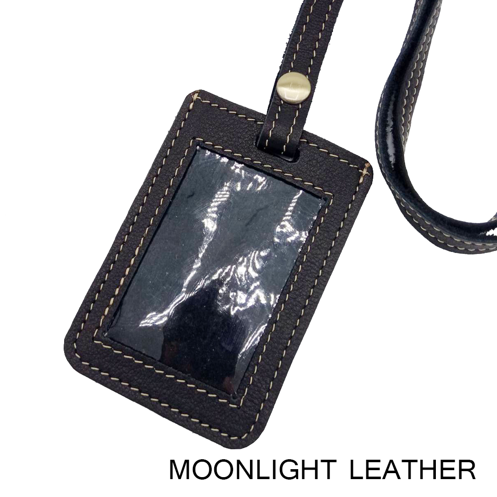 ป้ายห้อยคอ ที่ใส่บัตรพนักงานหนังแท้ทั้งใบ Moonlight มี 5 สี ทำจากหนังวัวแท้ นุ่ม ไม่ลอก สวย ทนทาน มีกล่องเป็นของขวัญได้