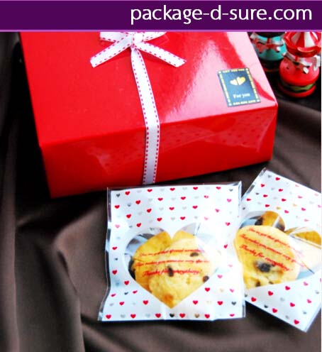 ถุงคุกกี้แถบกาว 10x10 เจาะหัวใจใส สีขาวจุดหัวใจ แพ็ค 100 ใบ