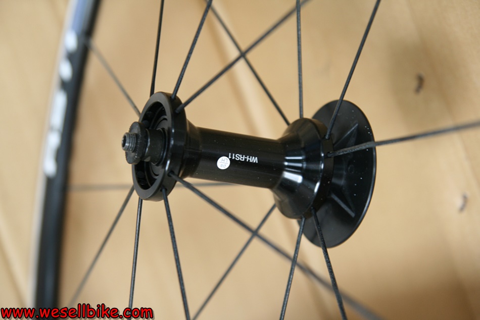 ล้อเสือหมอบ Shimano RS11