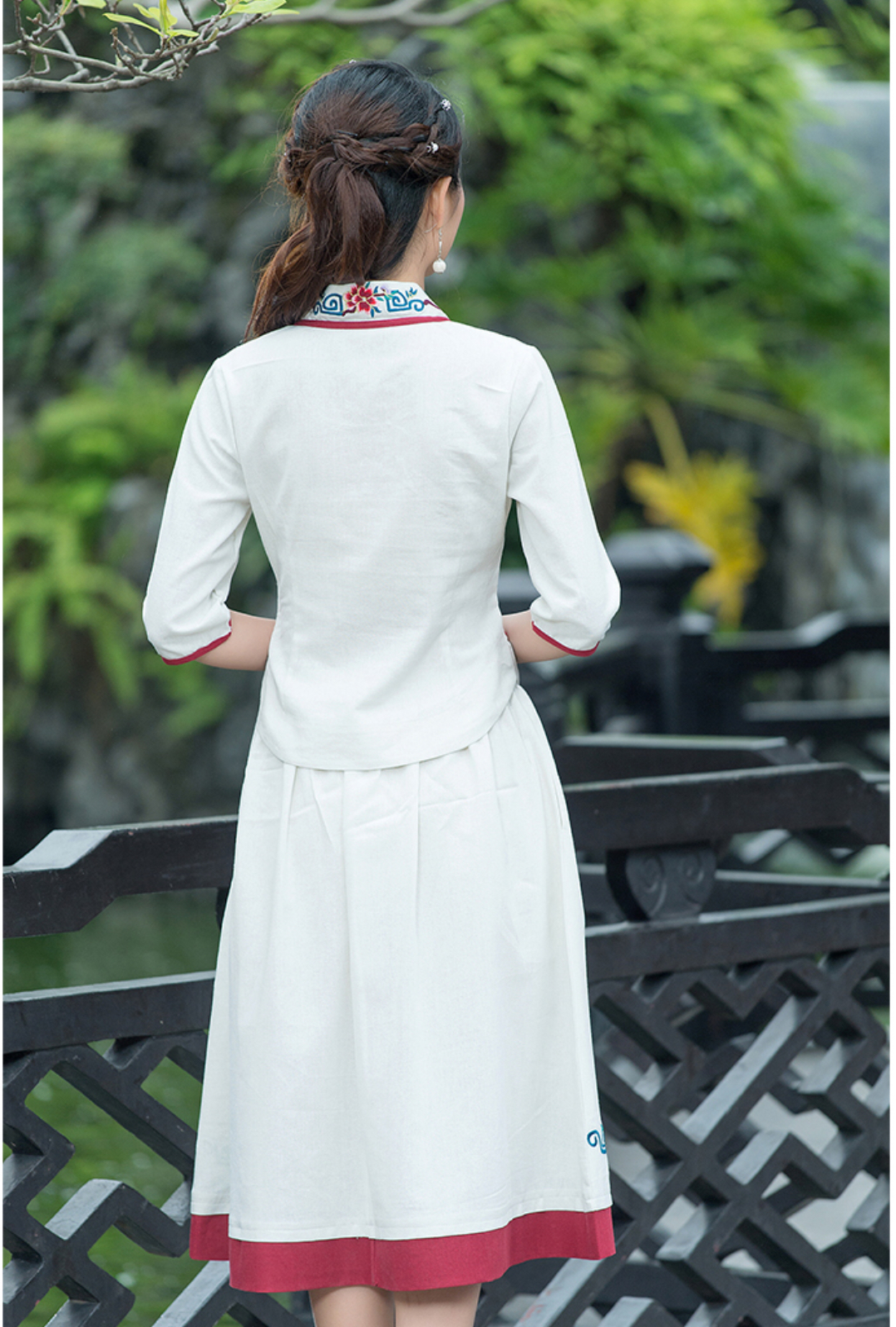 เสื้อผ้าฝ้าย เนื้อดี ใส่สบาย รหัส SN 65 สีขาว