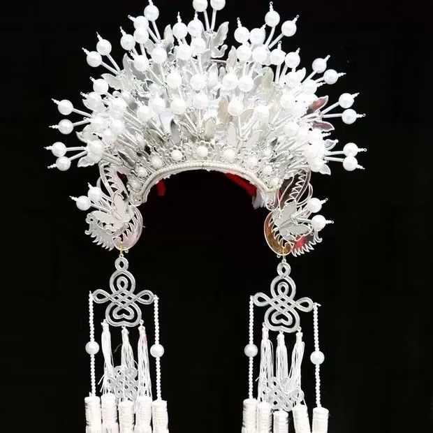 หัวมงกุฏใหญ่แบบเต็ม สีขาว