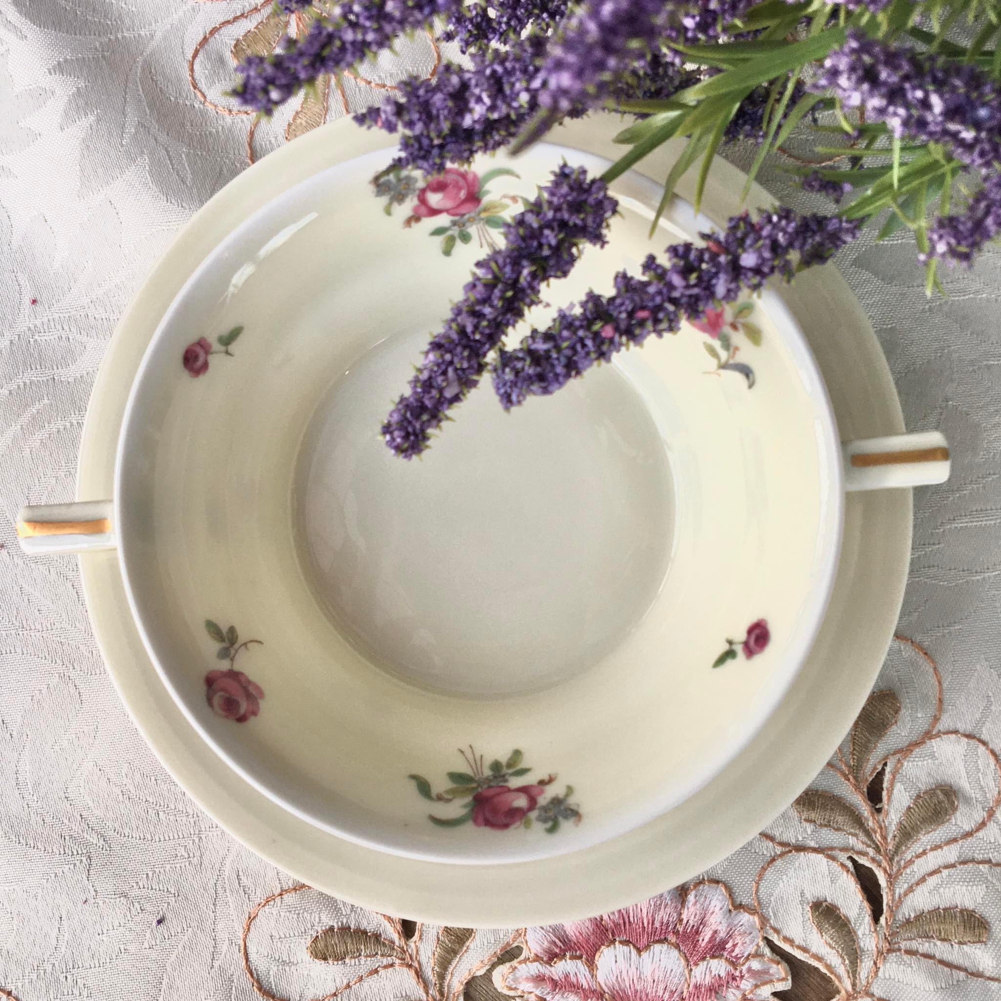 ชุุดจานอาหาร Branded Limoges จากฝรั่งเศส