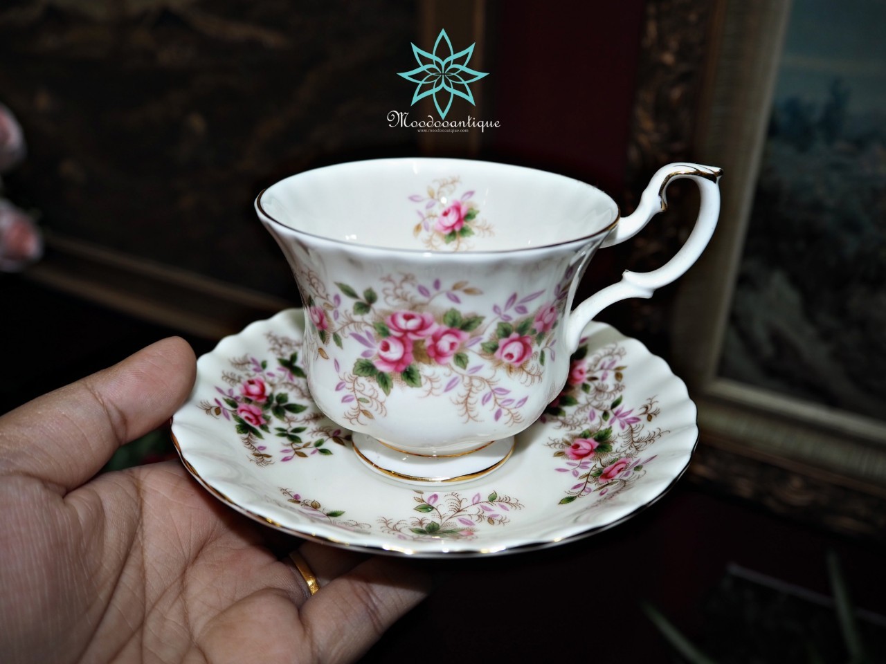 Royal Albert Bone China England Lavender Rose (ลายนี้เลิกผลิตแล้ว)