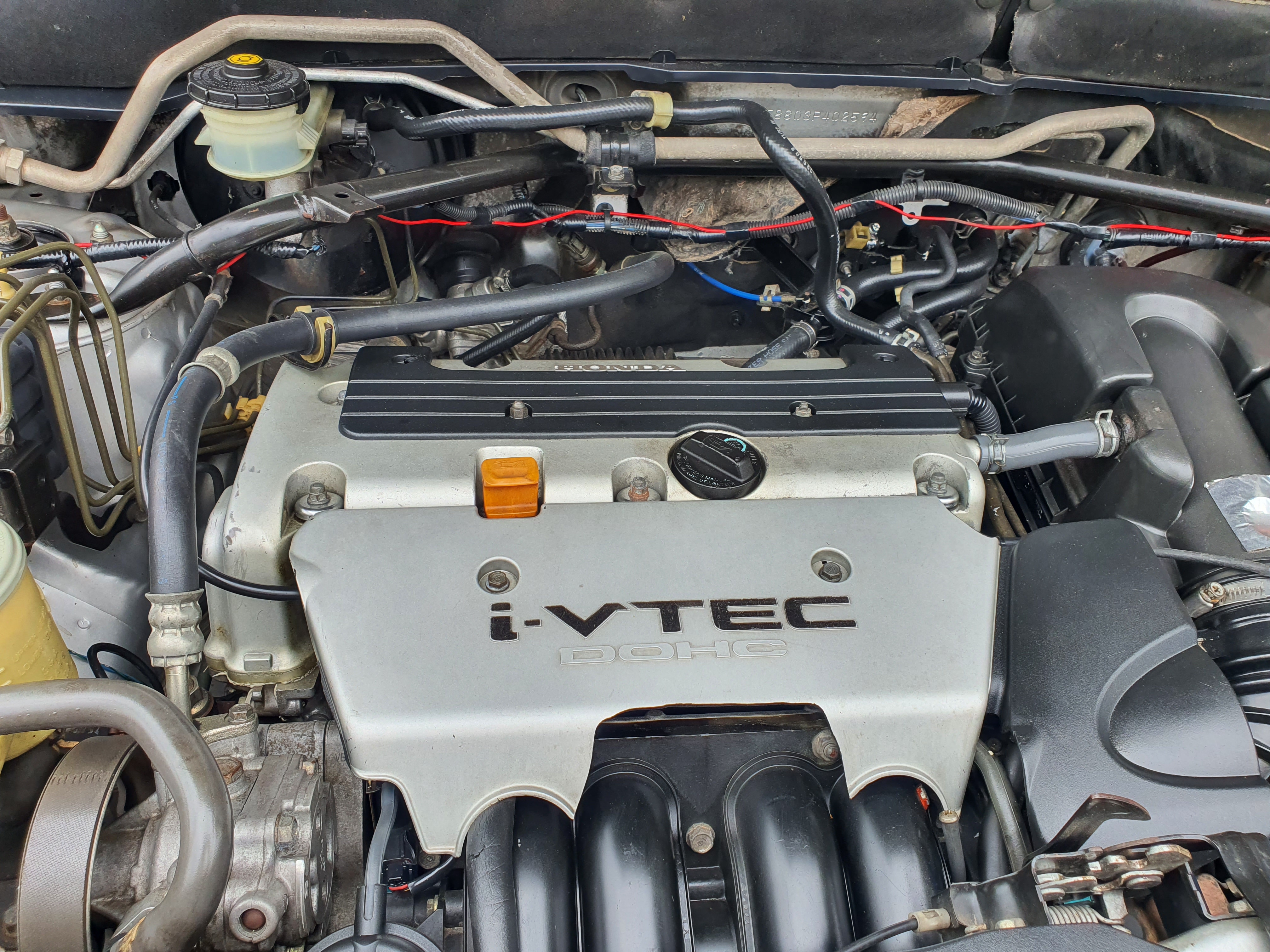 Honda CR-V Gen2 ปี 2003 2.0 ลิตร ตัวท็อป588 ออโต้ เครื่อง K20 เกียร์ Auto 4WD