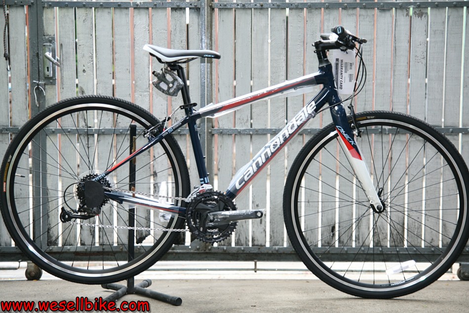 จักรยานทัวร์ริ่ง Cannondale Quick4 ของใหม่ ล้อ700C ไซส์ S