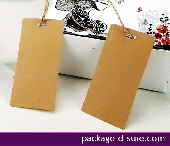 ป้าย TAG กระดาษคราฟ 4x8 cm พร้อมเชือกปอร้อยหู แพ็ค 25 ใบ