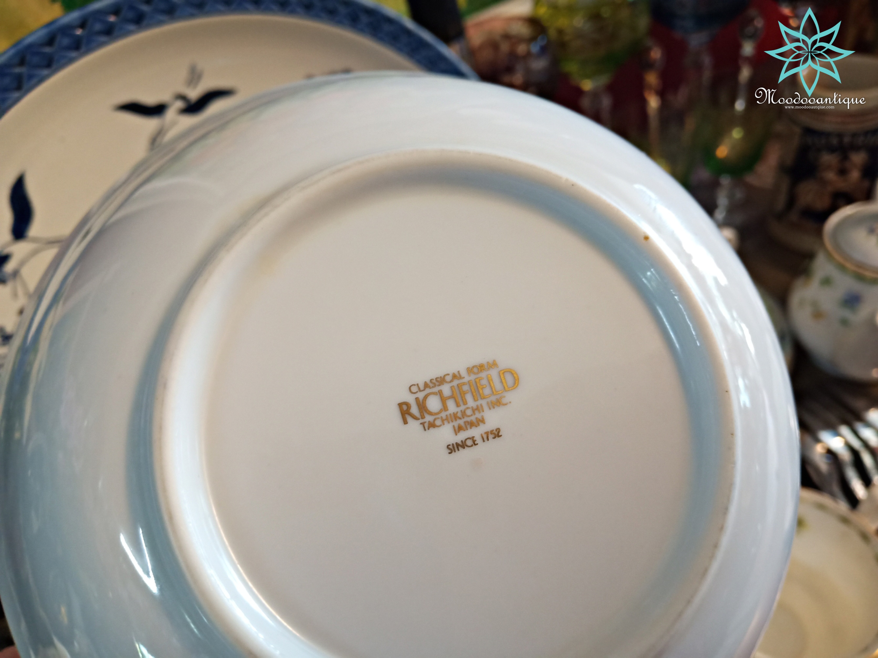 classical form Richfield Japan since 1752