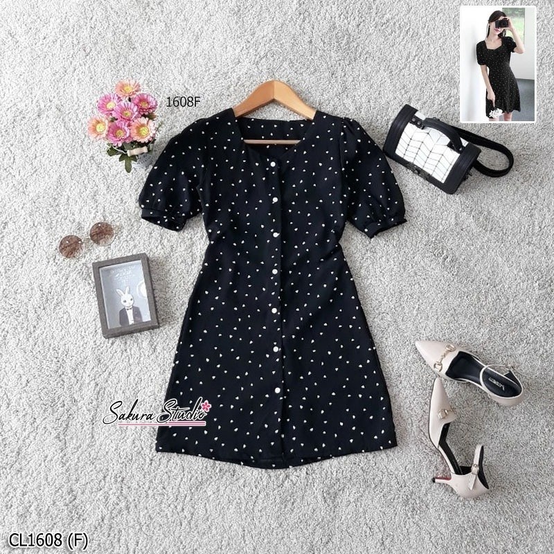 มินิเดรส คอวี ผ่าหน้าติดกระดุม