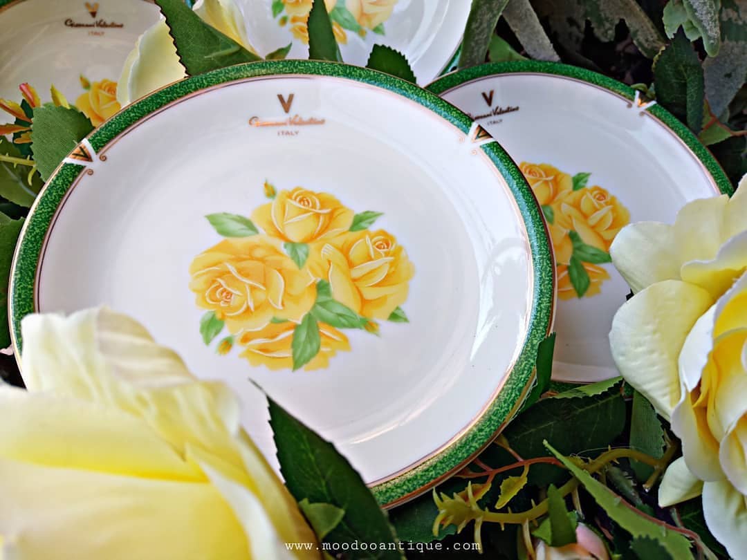 จานขนมจากอิตาลีแบร์นGiovanni. Valentino