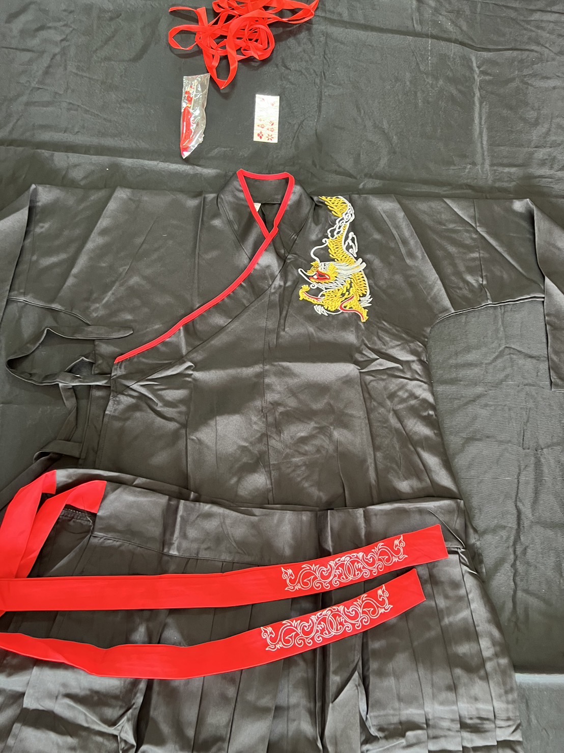 ชุดจีนฮั่น เสื้อดำ + กระโปรงดำ