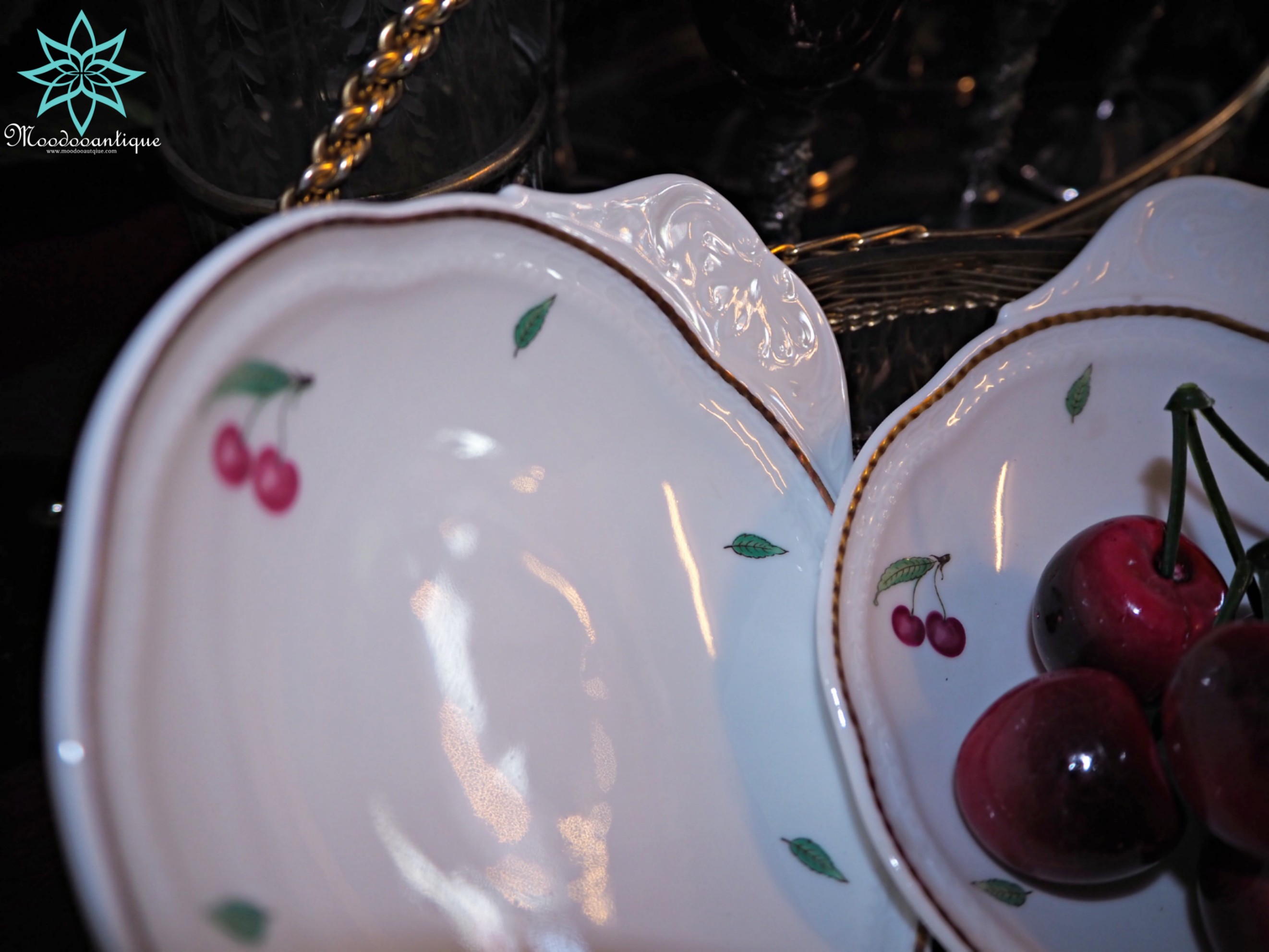 จานขนมใบเล็ก Richard Ginori